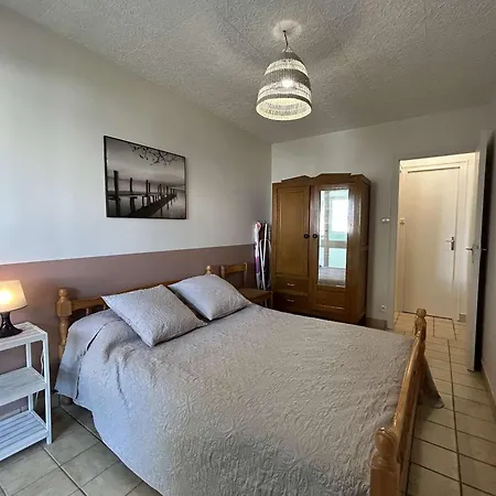 Apartment 2 Pieces Avec Loggia, A 100m De La - 4 Couchages, Tv, Lave-linge, Proche Commerces - Fr-1-224c-311 Saint-Hilaire-de-Riez